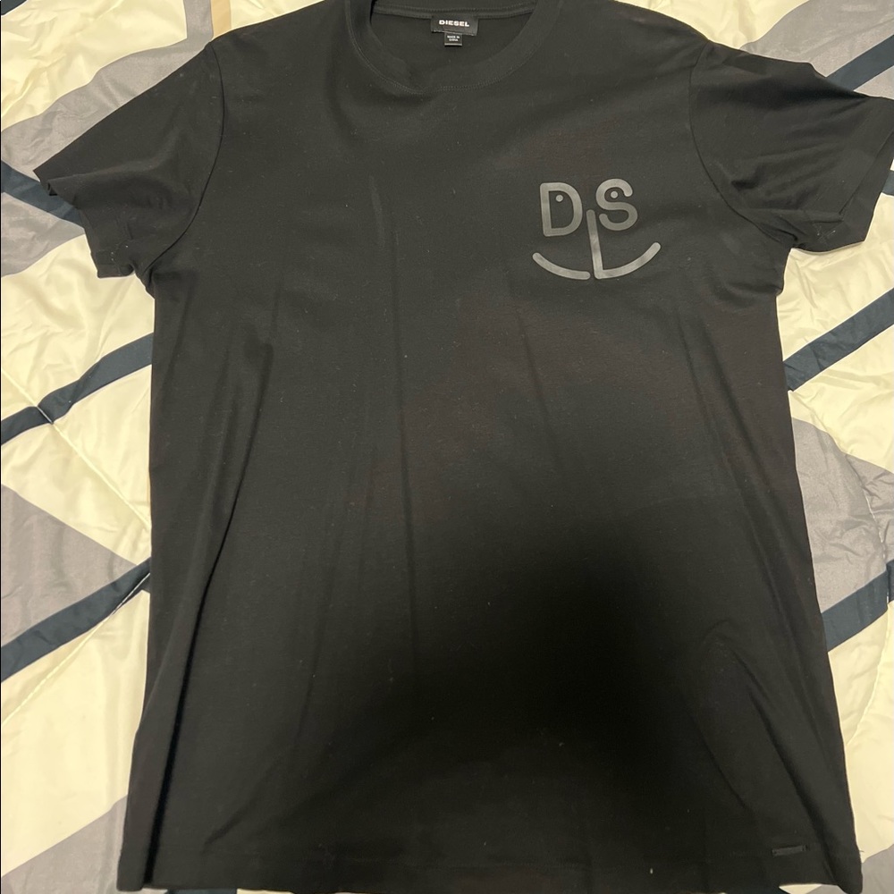 Diesel tshirt size (M)
